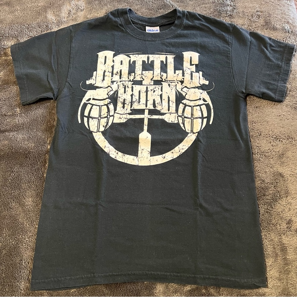 Battle Born Punk Band T-Shirt Gildan Heavy Cotton Black Size Small